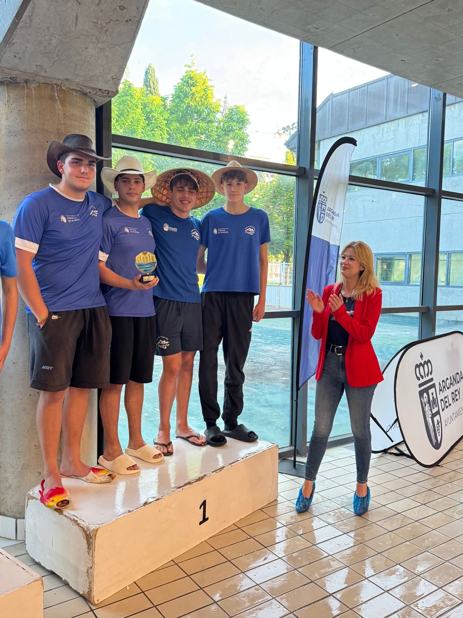 Copa de Madrid de Clubes de Segunda División. Club de Natación Pozuelo campeón.